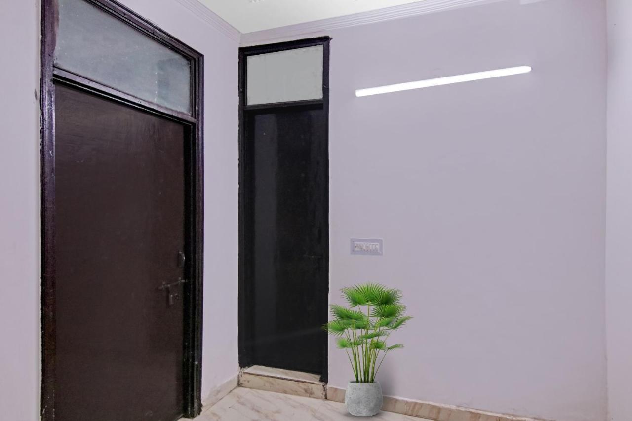 Hotel O Chaudhary Villa Νέο Δελχί Εξωτερικό φωτογραφία